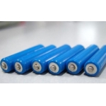 影響三元材料成本價(jià)格的兩大因素碳酸鋰和鈷。