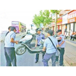 五華區(qū)城市管理針對占道經(jīng)營電動車重點難點問題進(jìn)行了一次全面專項清除